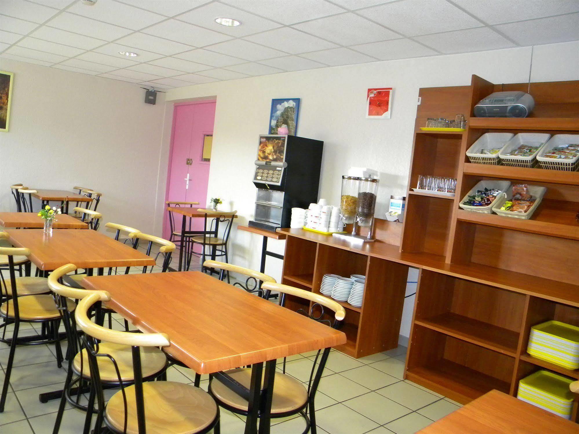 Cit'Hotel Restaurant Du Bowling De Millau Dış mekan fotoğraf